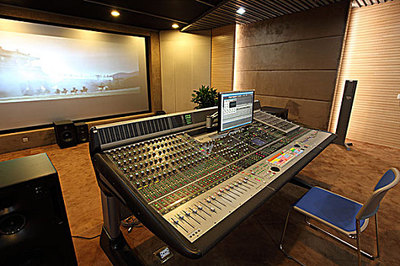 影棚拍攝與全景圖庫(kù) 動(dòng)漫制作的視覺引擎